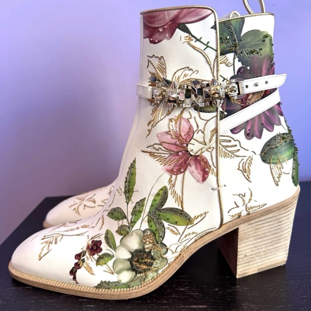 Christian Louboutin Rosalioswing embellishment embroidered men Western boots